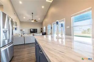 400 W Kruse Rd, Port Lavaca, TX 77979 - Photo 6