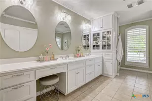 1505 County Rd 315, Jarrell, TX 76537 - Photo 20