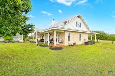 1505 County Road 315, Jarrell, TX 76537 - Photo 36