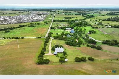 1505 County Road 315, Jarrell, TX 76537 - Photo 46