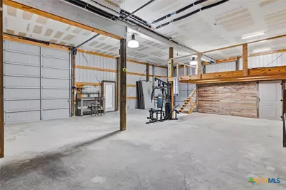 2948 Goodwin Lane, New Braunfels, TX 78130 - Photo 36