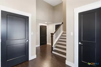 2948 Goodwin Lane, New Braunfels, TX 78130 - Photo 4