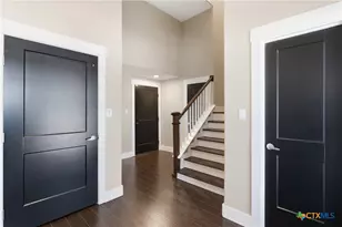 2948 Goodwin Ln, New Braunfels, TX 78130 - Photo 4