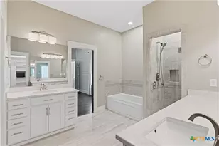 2948 Goodwin Ln, New Braunfels, TX 78130 - Photo 30