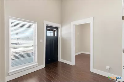 2948 Goodwin Lane, New Braunfels, TX 78130 - Photo 6