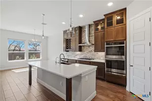 1157 Carriage Loop, New Braunfels, TX 78132 - Photo 8