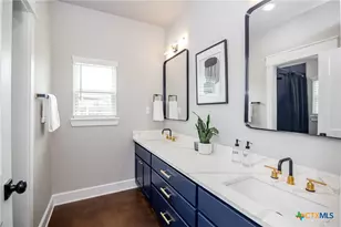 109 Luke Ct, Victoria, TX 77904 - Photo 18