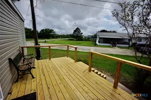 1502 W Monroe Ave, Port O'Connor, TX 77982 - Photo 6