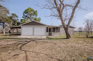 2015 Coletoville Rd, Victoria, TX 77905 - Photo 2