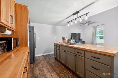 104 Winding River Road, Kempner, TX 76539 - Photo 6