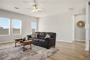 108 Hannah Trl, Georgetown, TX 78628 - Photo 10
