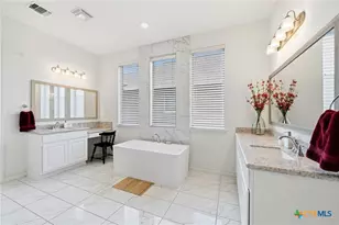531 Orchard Way, New Braunfels, TX 78132 - Photo 22