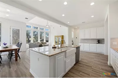 531 Orchard Way, New Braunfels, TX 78132 - Photo 8