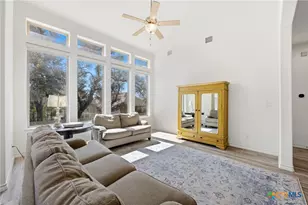 531 Orchard Way, New Braunfels, TX 78132 - Photo 18