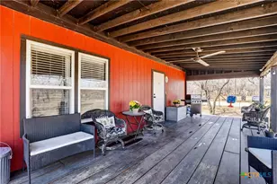 1298 County Rd 425, Stockdale, TX 78160 - Photo 6