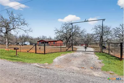 1298 County Road 425, Stockdale, TX 78160 - Photo 1