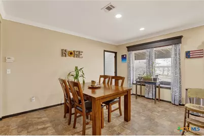 1298 County Road 425, Stockdale, TX 78160 - Photo 22