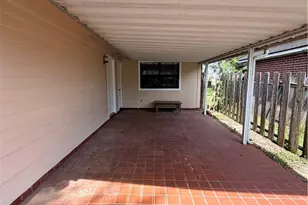 113 Stonewood, Victoria, TX 77901 - Photo 10