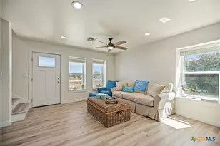 253 Carrie St, Port O'Connor, TX 77982 - Photo 2