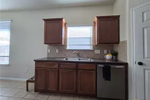 2110 Isabelle Dr, Copperas Cove, TX 76522 - Photo 12