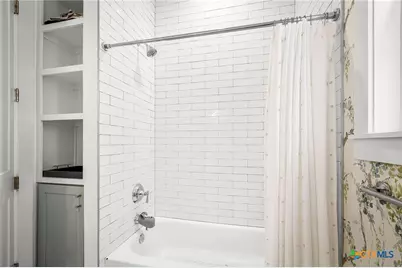 649 Center Green, New Braunfels, TX 78130 - Photo 20