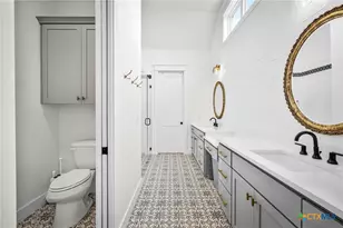 649 Center Green, New Braunfels, TX 78130 - Photo 14