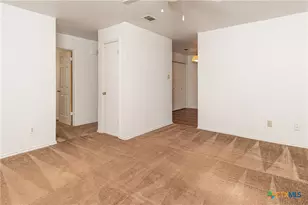 1703 Cedarhill Dr, Killeen, TX 76543 - Photo 2