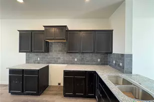 1418 Dowdy Dr, Belton, TX 76513 - Photo 4