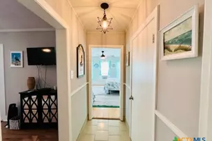 28 N Blackburn Ave, Port Lavaca, TX 77979 - Photo 16