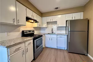 1409 N Bishop St, San Marcos, TX 78666 - Photo 4