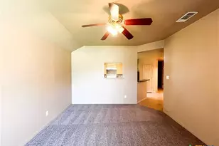 1303 Nicholas Cir, Killeen, TX 76542 - Photo 6