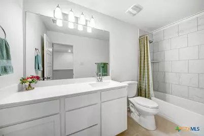 523 Deer Crest Drive, New Braunfels, TX 78130 - Photo 24