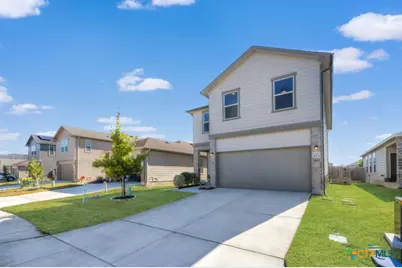 523 Deer Crest Drive, New Braunfels, TX 78130 - Photo 2