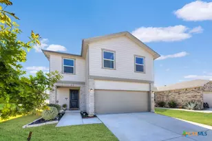 523 Deer Crest Dr, New Braunfels, TX 78130 - Photo 1