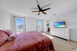 523 Deer Crest Dr, New Braunfels, TX 78130 - Photo 18