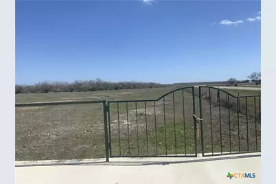 2647 Fm 3282, Gonzales, TX 78629 - Photo 2