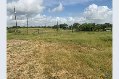 2647 Fm 3282, Gonzales, TX 78629 - Photo 18