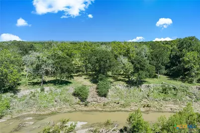 850 Crestview Drive, Cuero, TX 77954 - Photo 8