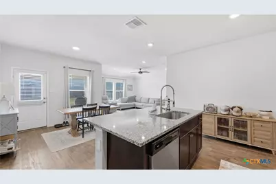 832 Nodding Nixie, Seguin, TX 78155 - Photo 6