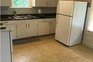 305 E Sabine St, Victoria, TX 77901 - Photo 4