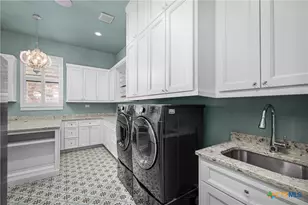 526 Cantera Ridge, New Braunfels, TX 78132 - Photo 22