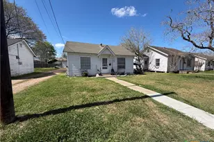 505-507-611 Ave C, Victoria, TX 77901 - Photo 1