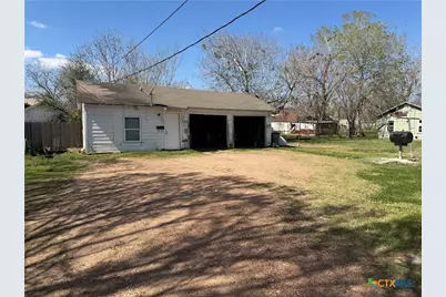 505-507-611 Avenue C, Victoria, TX 77901 - Photo 2