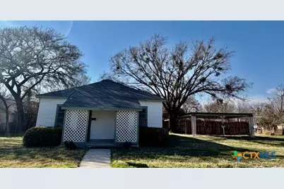 612 Brown Street, Lampasas, TX 76550 - Photo 2