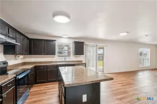 2007 Jefferson Ct, Belton, TX 76513 - Photo 10