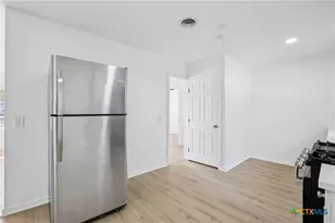 1106 S 15th St, Copperas Cove, TX 76522 - Photo 12