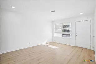 1106 S 15th St, Copperas Cove, TX 76522 - Photo 6