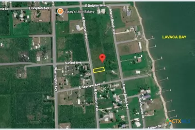 657 N Quail Run Avenue, Port Lavaca, TX 77979 - Photo 1