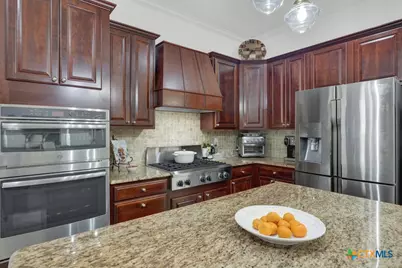337 Lone Creek Circle, New Braunfels, TX 78132 - Photo 10