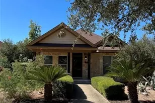 2247 Cotton Blvd, New Braunfels, TX 78130 - Photo 1